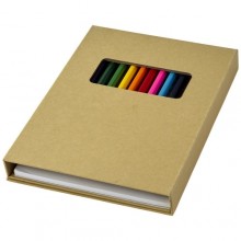  Pablo Malset mit Zeichenpapier