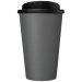 Eine großartige Lösung auf der Suche nach nachhaltigem Trinkgeschirr! Dieser doppelwandige Isolierbecher besteht aus 100 % rec Americano® recycelter isolierter 350 ml Becher