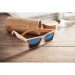 Sonnenbrille mit Köcher